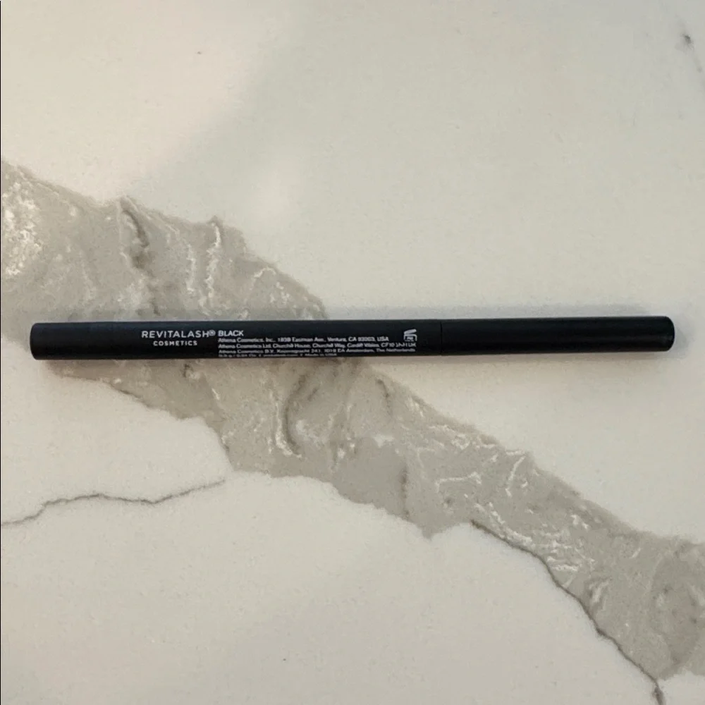 🌸5/$25🌸 Revitalash defining liner black